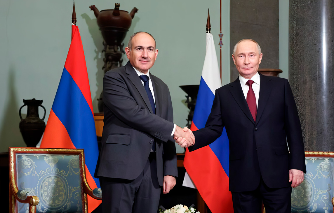 Премьер-министр Армении Н.В.Пашинян поздравил Президента России В.В.Путина с Днем России