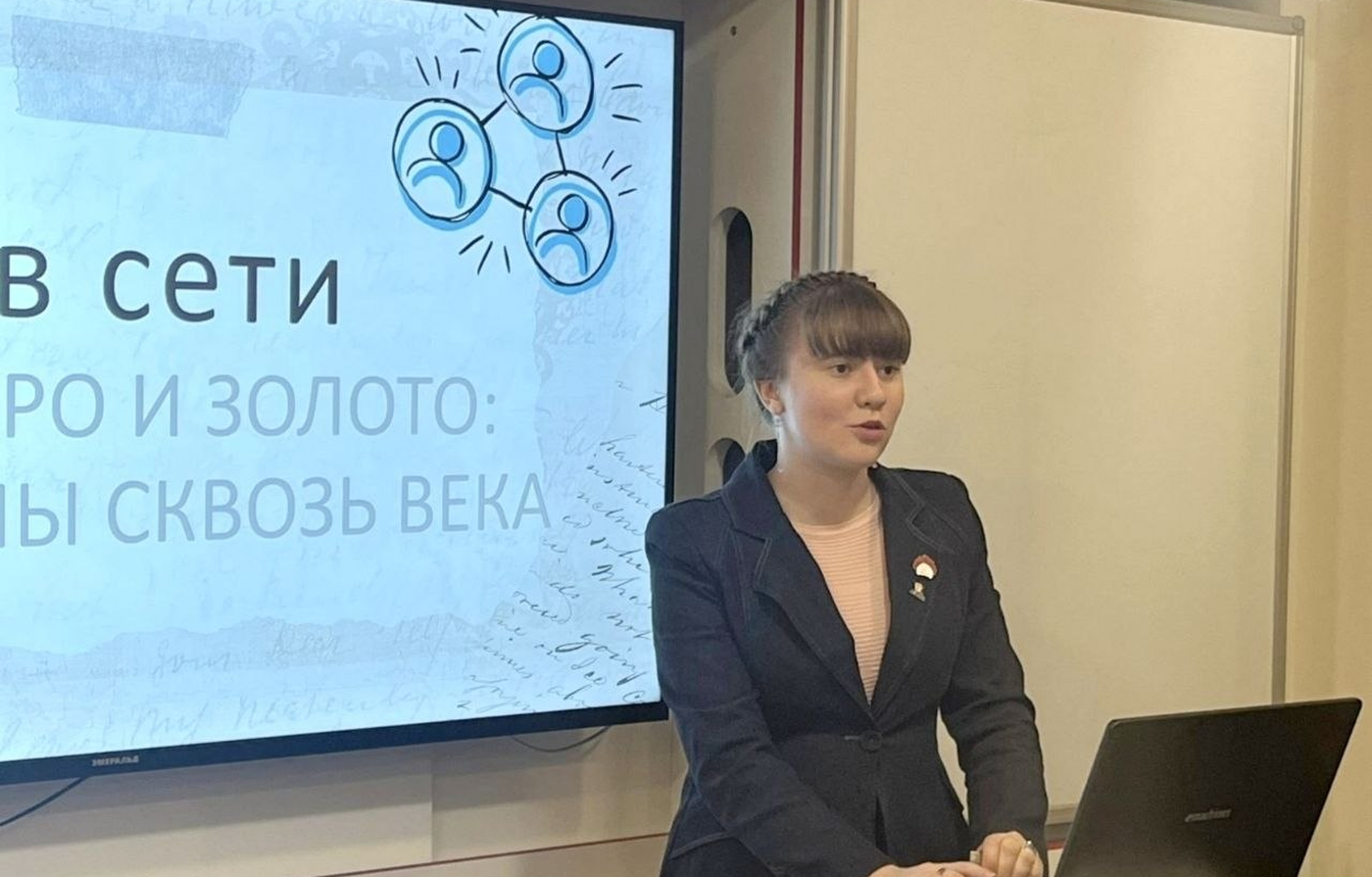 ЛИТКЛУБУ РУССКОГО ДОМА В ЕРЕВАНЕ — ТРИ ГОДА